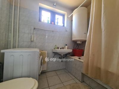 Eladó családi ház - 4034 Debrecen