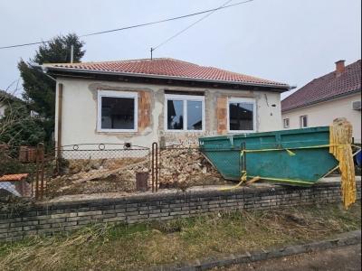 Eladó családi ház - 7632 Pécs