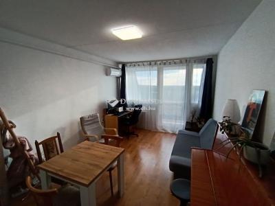 Eladó lakás - 7632 Pécs, Csontváry utca