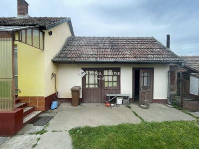 Eladó családi ház - 2252 Tóalmás