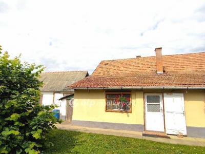 Eladó családi ház - 6600 Szentes