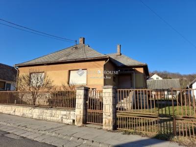 Eladó családi ház - 7695 Mecseknádasd, Kossuth Lajos utca