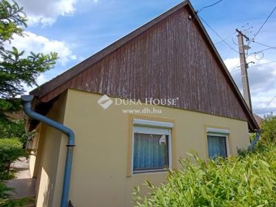 Eladó családi ház - 7785 Sátorhely