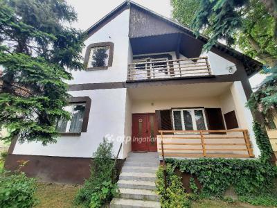 Eladó családi ház - 5000 Szolnok