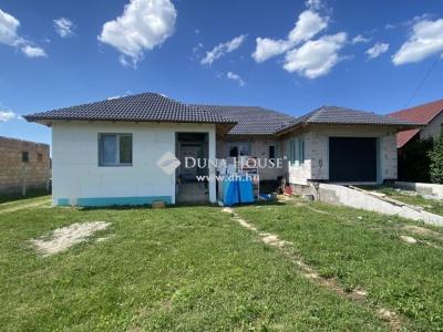 Eladó családi ház - 2760 Nagykáta