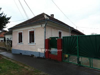 Eladó családi ház - 3950 Sárospatak, Dobó Ferenc út