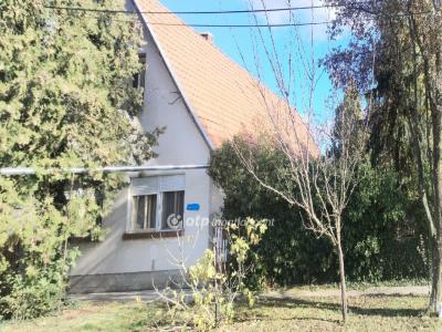 Eladó családi ház - 5711 Gyula