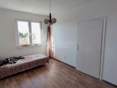 Eladó lakás - 7900 Szigetvár