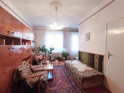 Eladó lakás - 3700 Kazincbarcika