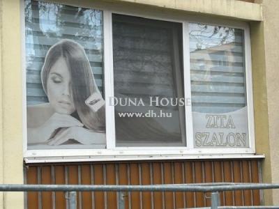 Eladó lakás - 2400 Dunaújváros